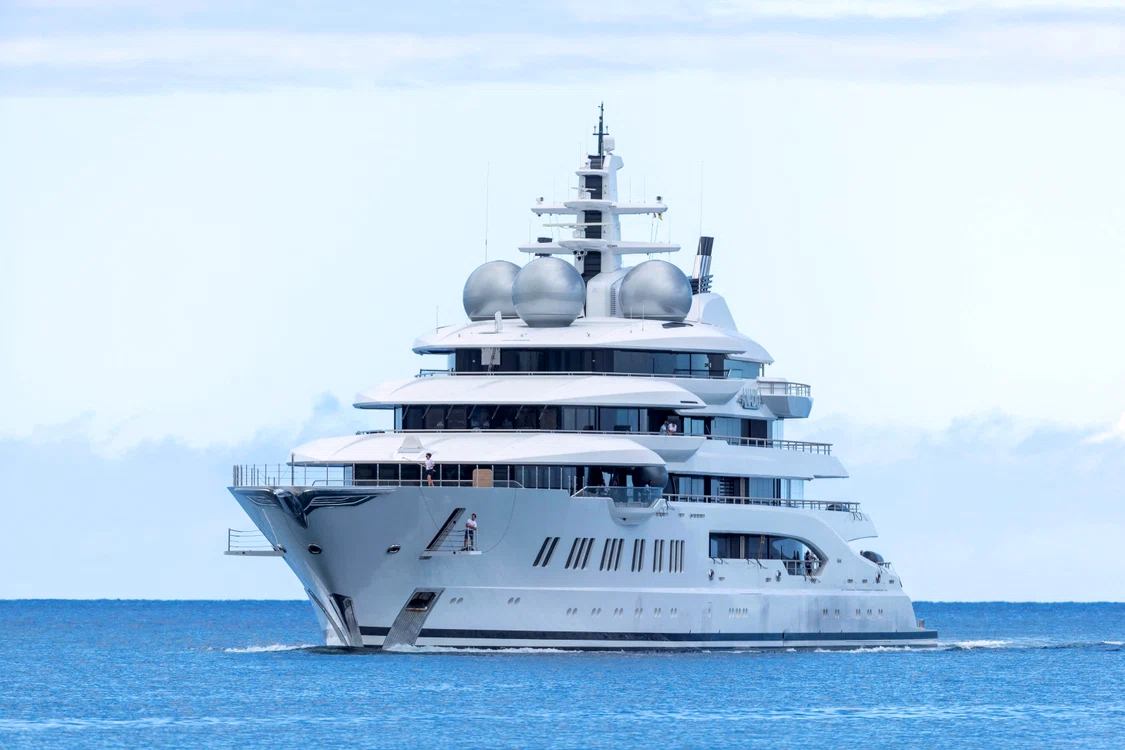 Iahtul Amadea al oligarhului rus Suleiman Kerimov FOTO: AFP