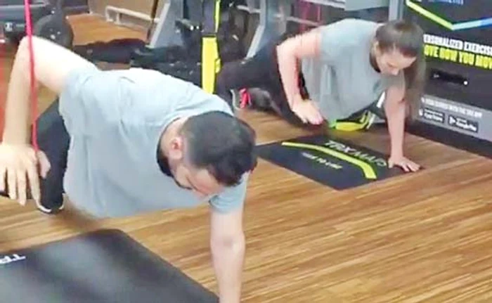 Cristina și Mădălin merg zilnic la sala de sport