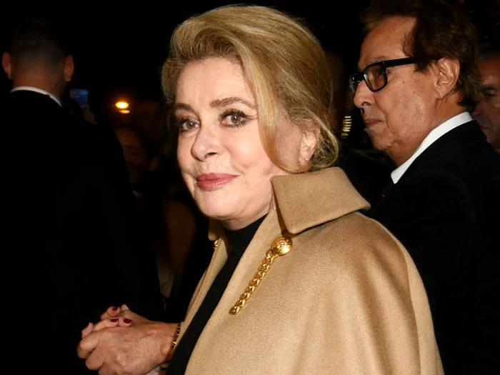 
    Catherine Deneuve s-a odihnit opt luniFoto: Getty Images  