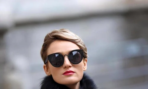 Carmen Negoita la Milan Fashion Week jpeg