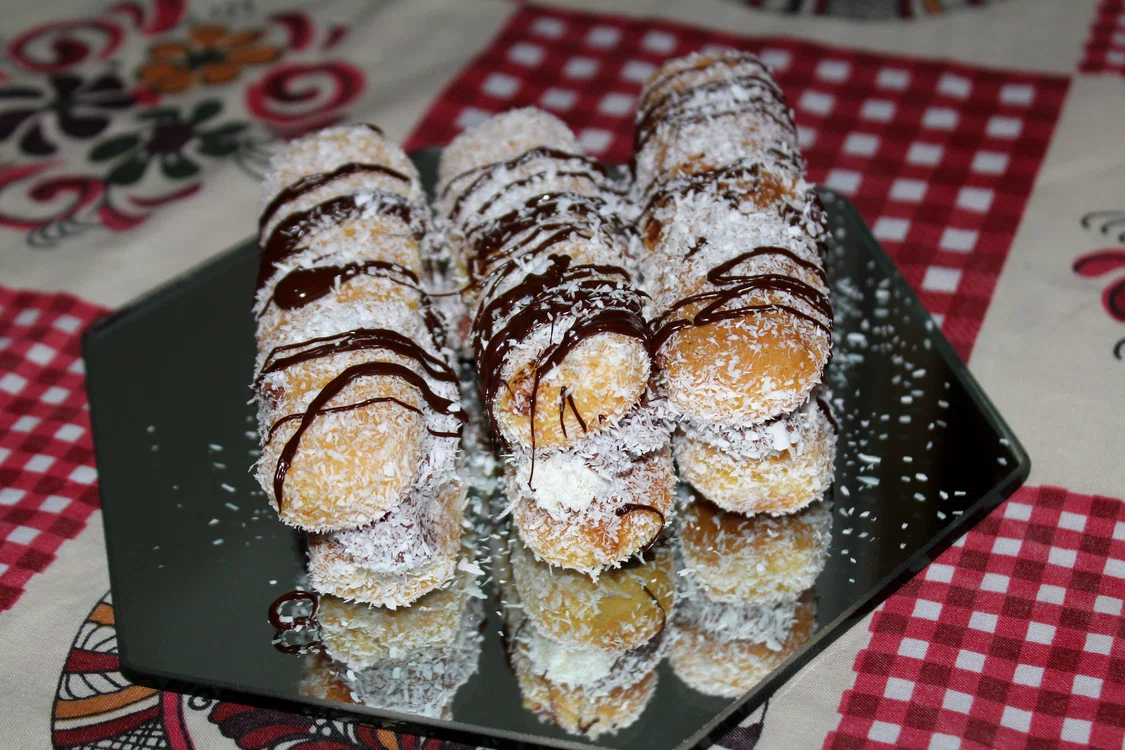
    Prăjitură din pişcoturi şi crema mascarpone  