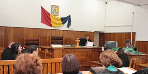 Neamţ: Judecători sufocaţi de dosare, după grevă