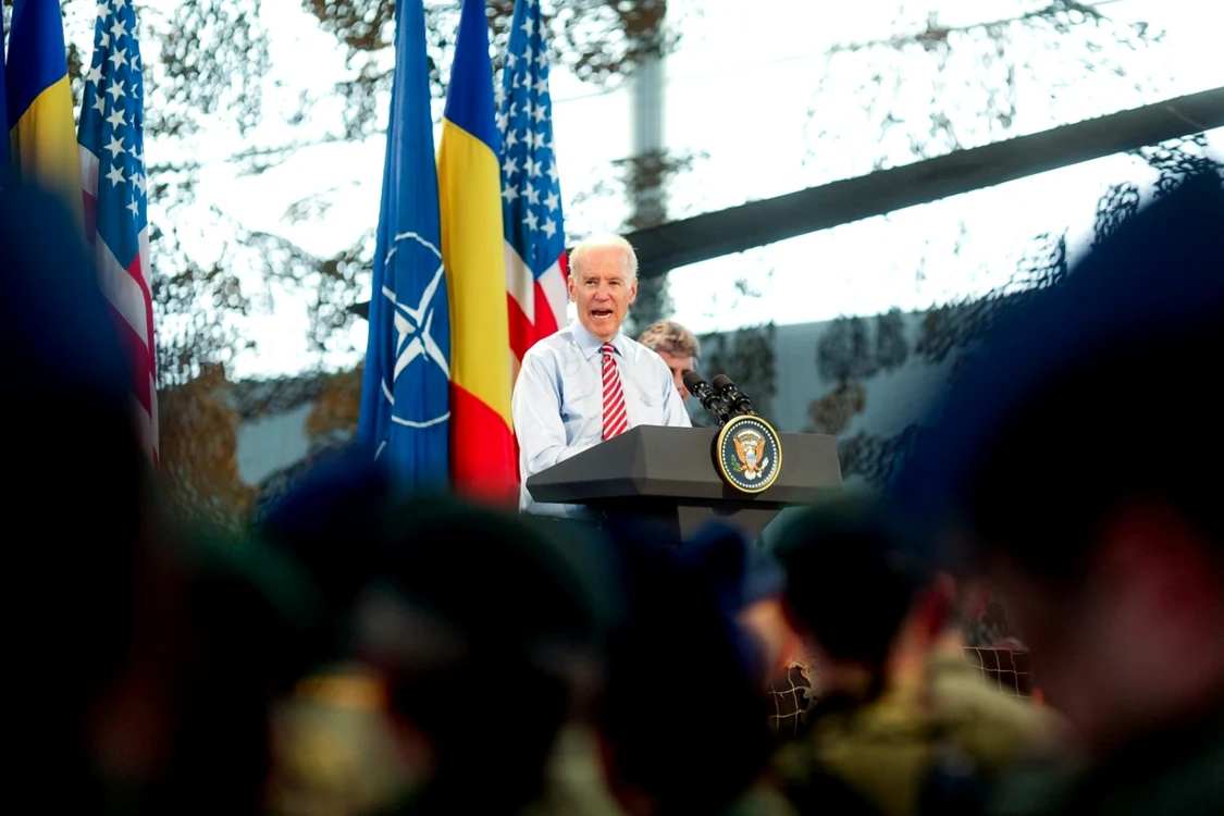 Joe Biden a susţinut un discurs memorabil la Baza Militară 90 din Otopeni. FOTO: Inquam Photos / George Călin