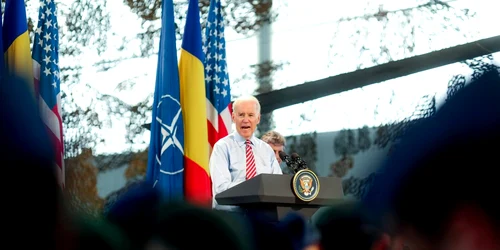 joe biden baza militara 90 otopeni romania 20 mai 2014 foto inquam photos george calin