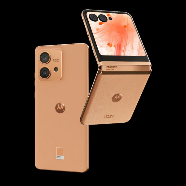 Motorola anunță razr 40 ultra și edge 40 neo în culoarea anului - Pantone 2024
