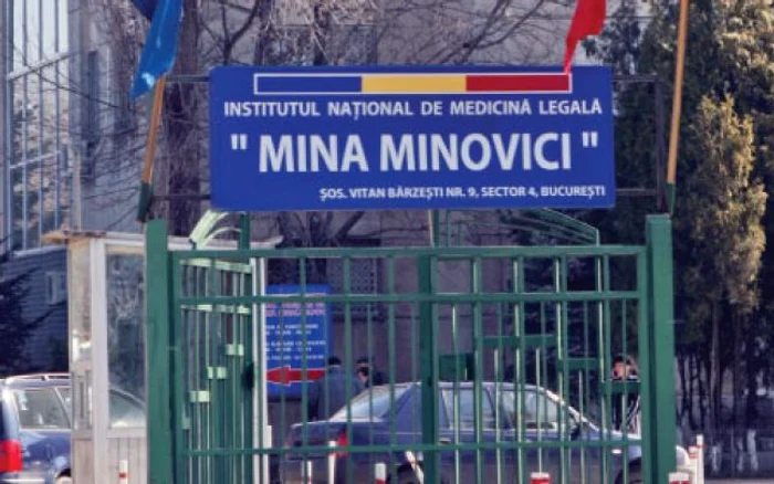 Două treimi dintre medicii legişti de la „Mina Minovici“ sunt femei 