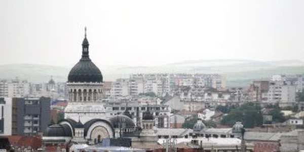 Cluj: Tranzacţii imobiliare mai puţine cu 33 la sută