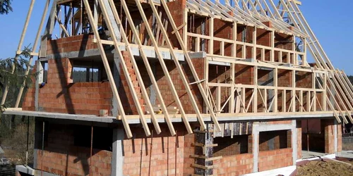 Faze ale construcţiei
