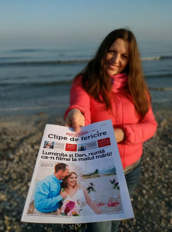 Ziarul personalizat „Clipe de fericire“ făcut de o jurnalistă din Constanţa - Alina Enache Sursa Arhiva personală