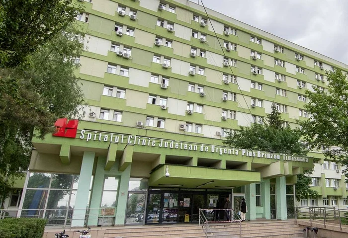Descoperire șocantă: un bărbat a fost găsit mort lângă Spitalul Județean din Timișoara. Poliția a deschis o anchetă