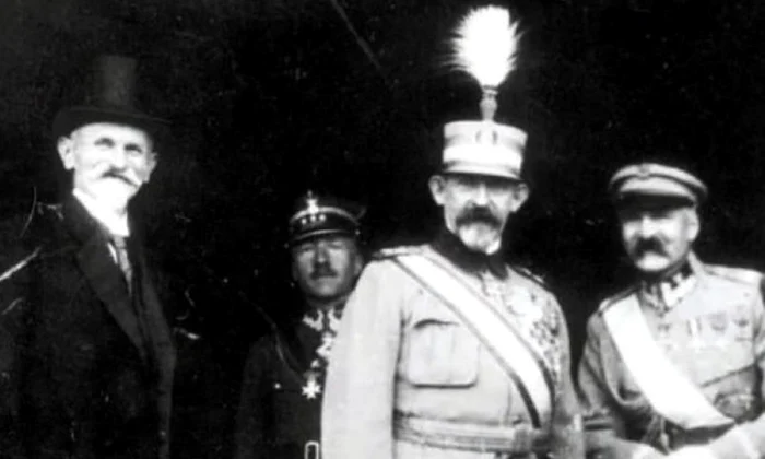 VIDEO Dezbatere „Historia“: România şi Polonia, unite în spaima faţă de Rusia jpeg