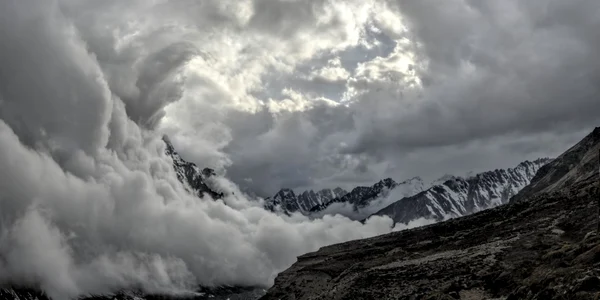 Himalaya - Nepal FOTO 123 RF