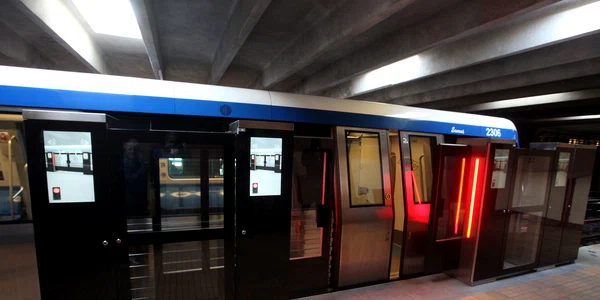 Stație de metrou Tudor Arghezi. foto: Sever Gheorghe