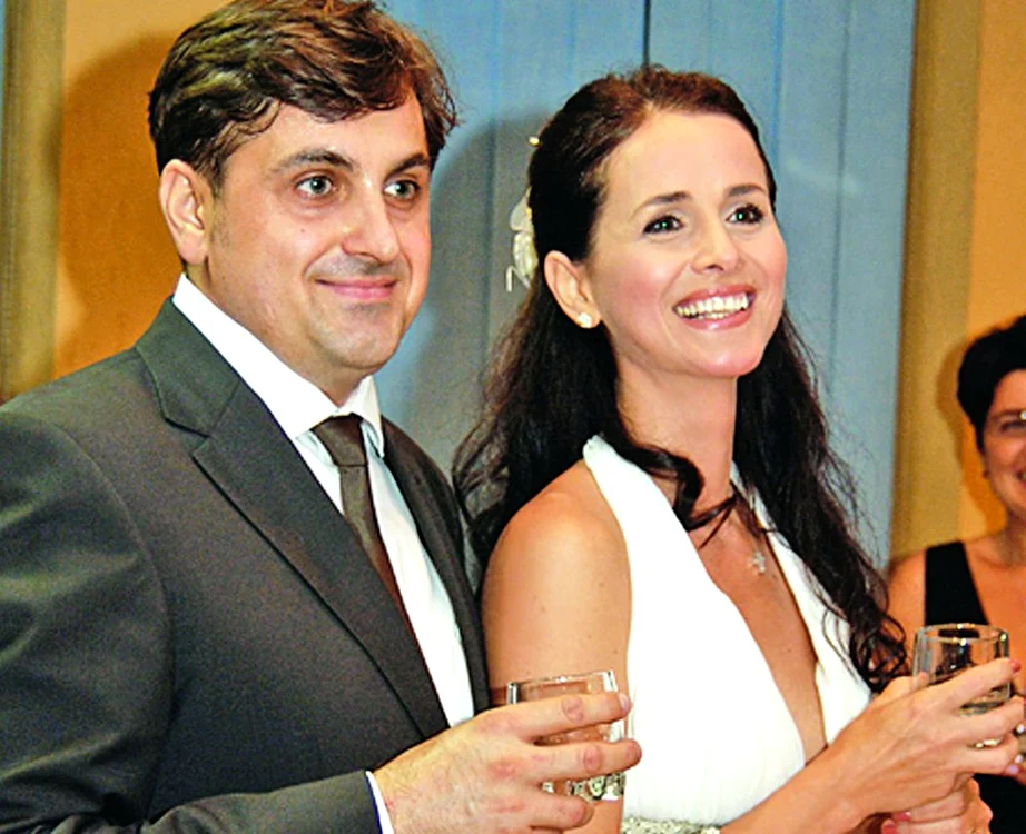 Mădălina s-a căsătorit cu Mircea în 2009, la o mănăstire din Moldova
