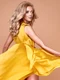 fata rochie shutterstock 735265837 jpg