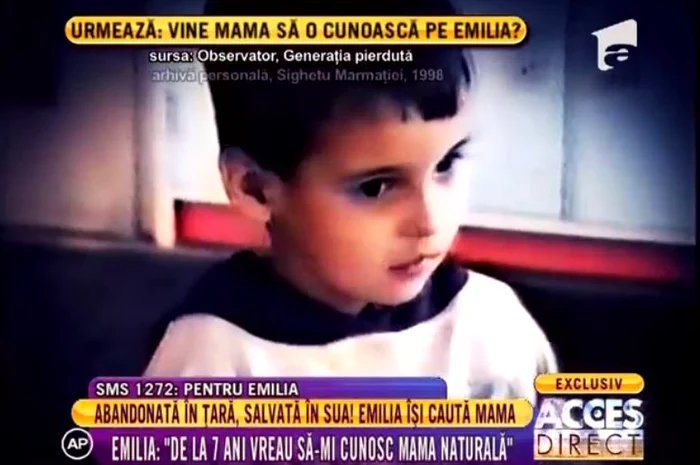 Imagine cu Emilia înainte să fie adoptată