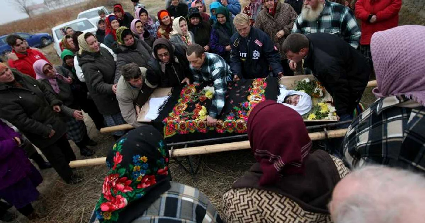Înmormântarea călugărului decapitat