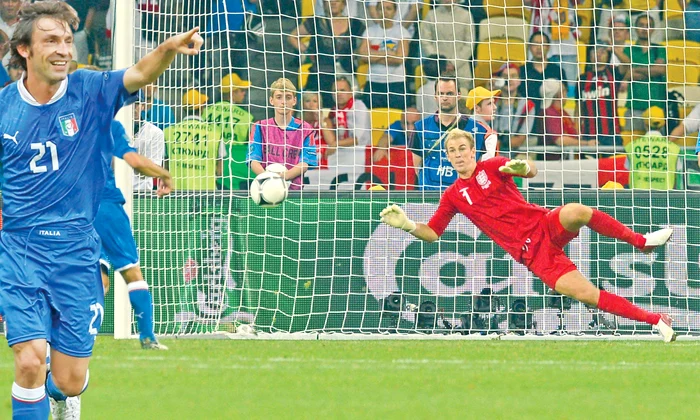 
    "Am ales să bat aşa pentru că e reţeta cea mai simplă de a transforma un penalty"  Andrea Pirlo  