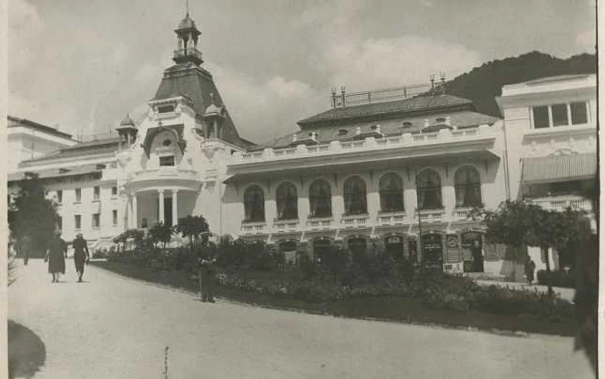 Casino Sinaia, supranumit în perioada interbelică şi „Casa Diavolului“. FOTO arhive Casino Sinaia