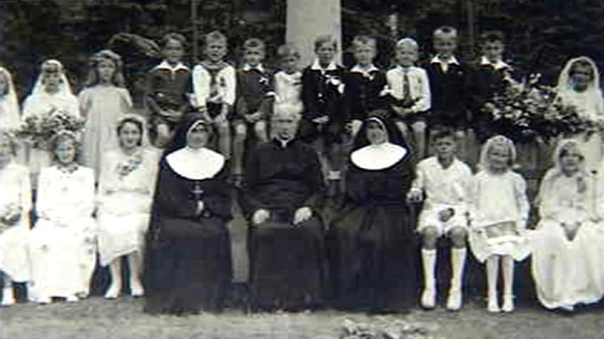 Familia care l a sfidat pe Adolf Hitler Recomandare TV jpeg