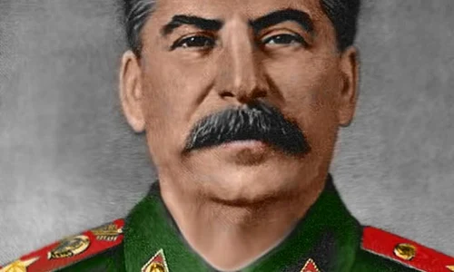 Vagonul personal de tren al lui Iosif Stalin a fost avariat în timpul unei furtuni jpeg