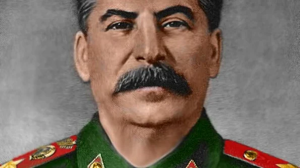 Vagonul personal de tren al lui Iosif Stalin a fost avariat în timpul unei furtuni jpeg