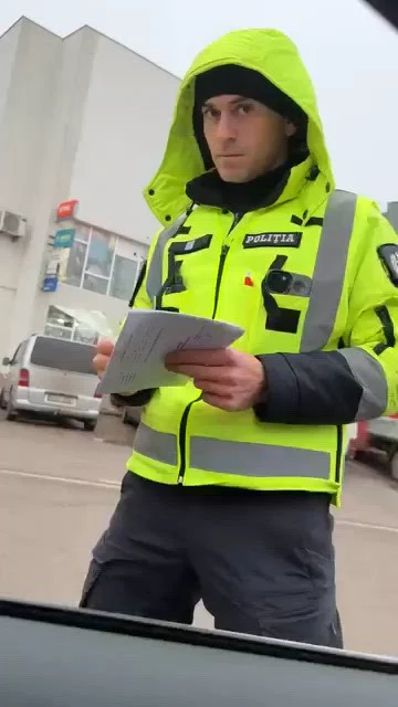 Un polițist aflat în Găgăuzia a refuzat să vorbească limba rusă: ,,În Republica Moldova, limba de stat este limba română”