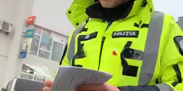Politist limba romana Sursa Facebook mp4 thumbnail png