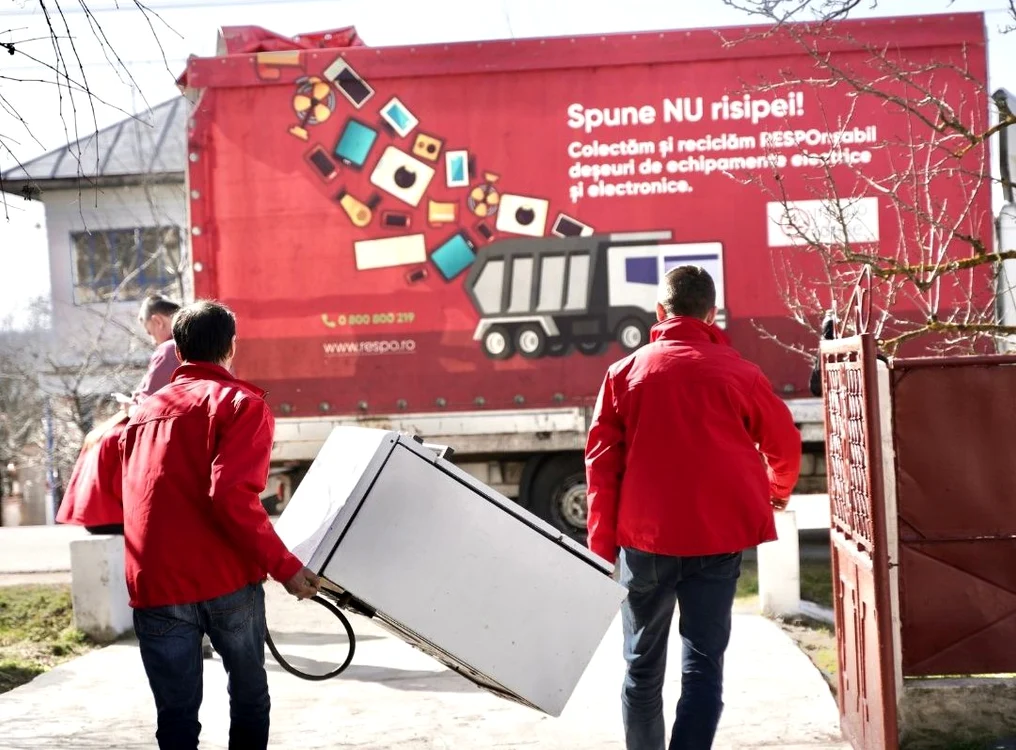 
    România ar trebui să colecteze anul acesta 160.000 de tone de electrice și electrocasniceFotografii: Asociația Respo  