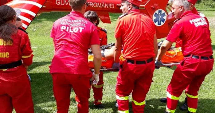 Un ciclist s-a accidentat grav dupÄ ce a cÄzut cu biciclenta, la Carpathian MTB Epic. BÄrbatul a fost preluat de un elicopter SMURD
