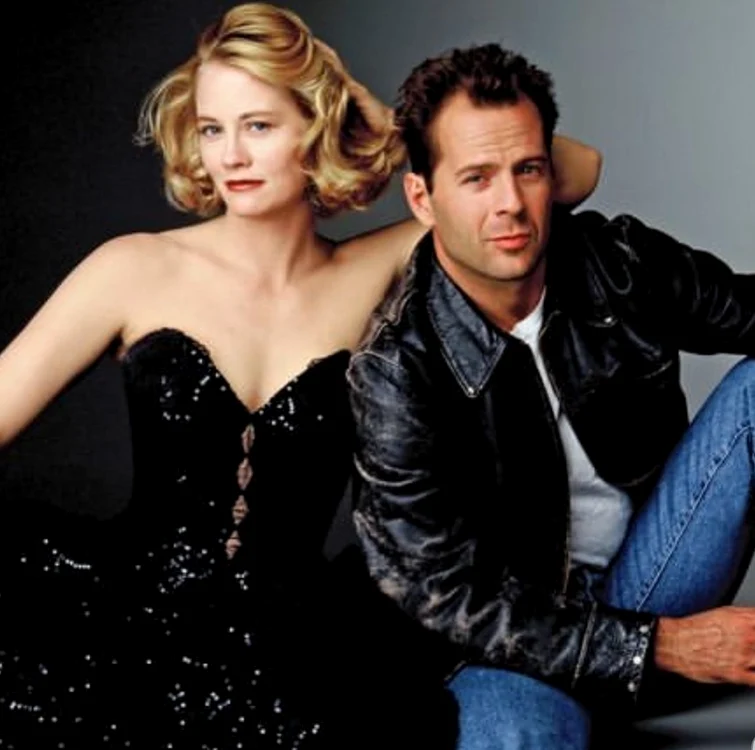 Cybill Shepherd, alături  de colegul ei din serialul  ”Maddie şi David” Fotografii: Instagram