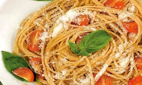 spaghete integrale cu legume jpg