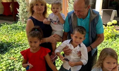 6 traian basescu nepoti 2 jpg jpeg