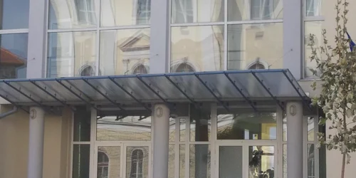 Colegiul Național „George Coșbuc” din Cluj-Napoca FOTO FB Colegiul Național George Coșbuc 