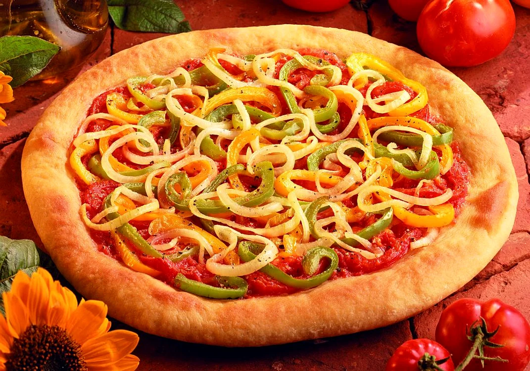 pizza cu legume jpeg