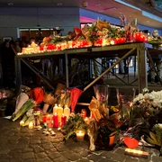 comemorare pentru victele de la crans montana elvetia FOTO X @RussellMagali jfif