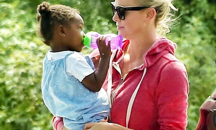 *EXCLUSIVE* Charlize Theron takes her daughter August to a playdate in LA jpeg