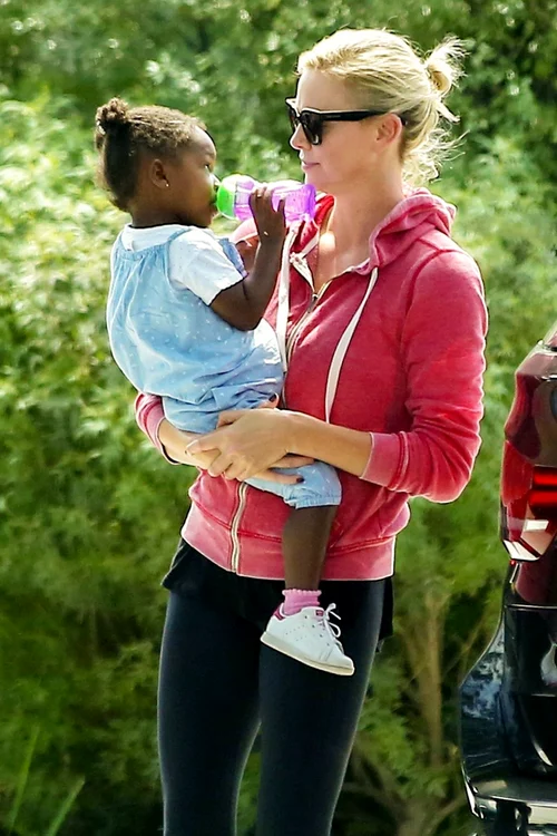 *EXCLUSIVE* Charlize Theron takes her daughter August to a playdate in LA jpeg