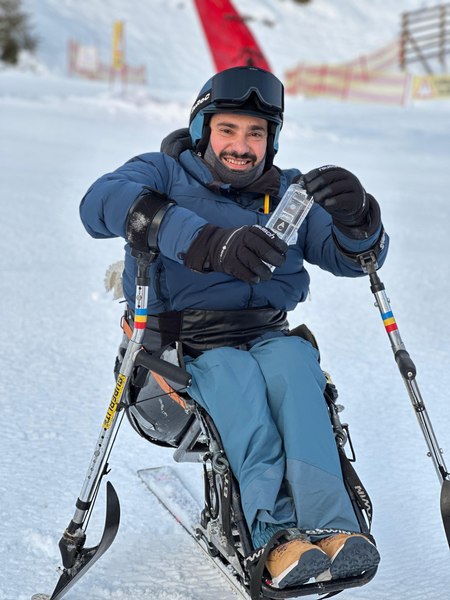 Echipa Caiac Smile a reprezentat România la prima sa competiție internațională de sit-ski cu o echipă completă