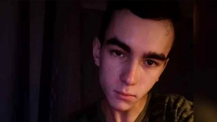 Un student cu paralizie cerebrală din Rusia, închis 12 ani pentru trădare de patrie. Gestul care i-a adus condamnarea