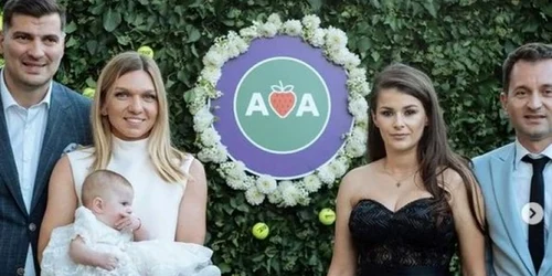 Simona Halep a fost naşă de botez FOTO Instagram