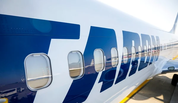 tarom foto shutterstock