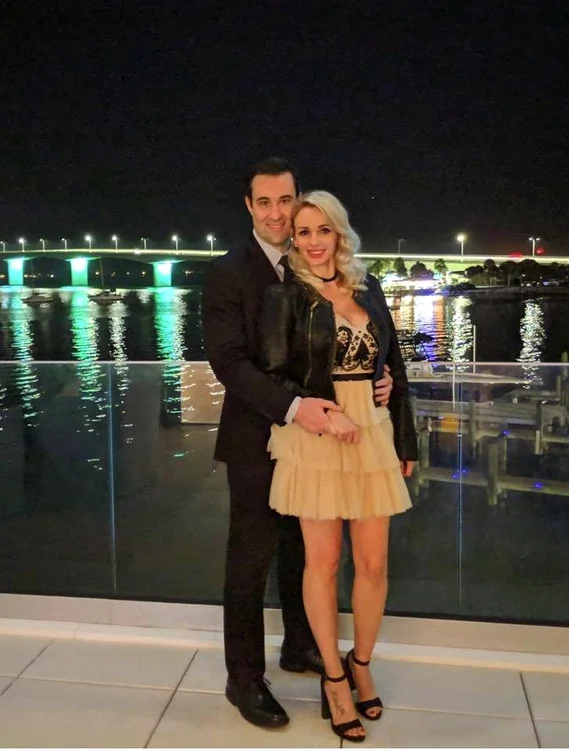 Catrinel Sandu a fost cerută în căsătorie de Steve și a spus „Da”