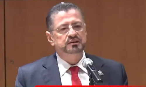 Rodrigo Chavez Captura Youtube Television Costa Rica png