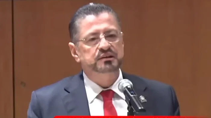 Chaves cere eliberarea „emisferei de comunişti”.  FOTO captură video TouTube Television Costa Rica