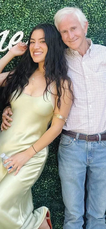 Diana şi Edgar susţin că se iubesc sincer. SURSĂ FOTO: PROFIMEDIA/TIK TOK