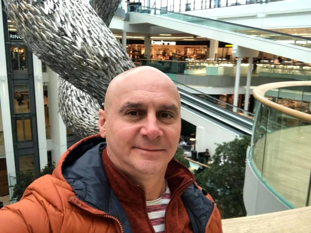 Dan Ţuţu - dublu finalist „IUmor” Foto Arhiva personală Dan Ţuţu