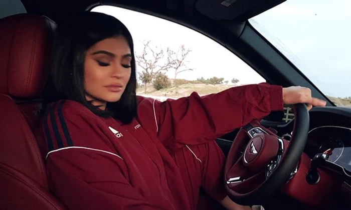 kylie jenner2 png