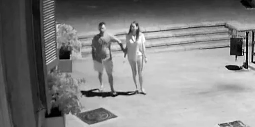 Tineri furand flori pe strazile Constantei FOTO Facebook