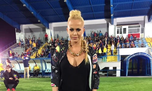 Anda Adam a filmat pe stadion jpeg